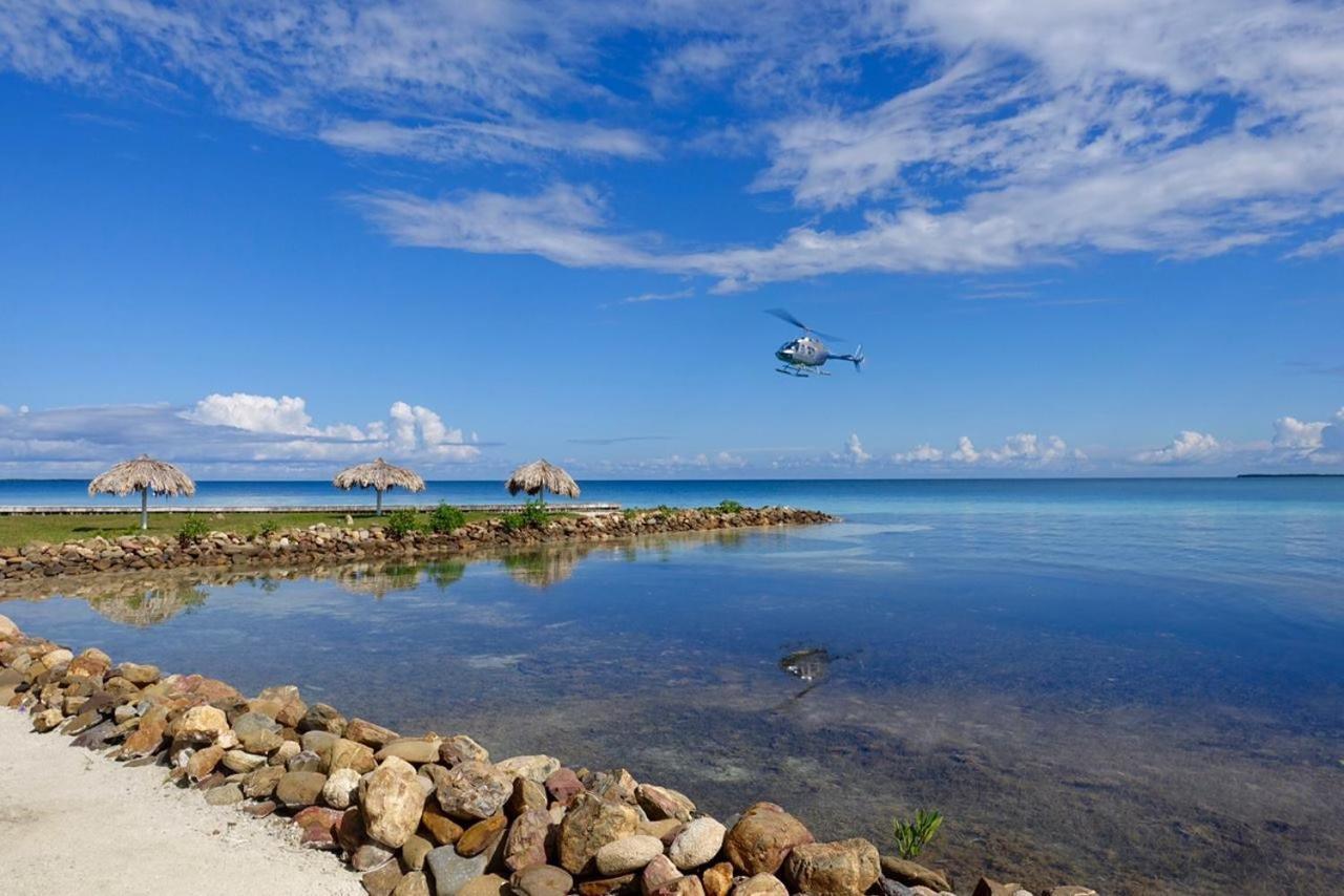 Royal Belize Hotell Thatch Caye Exteriör bild