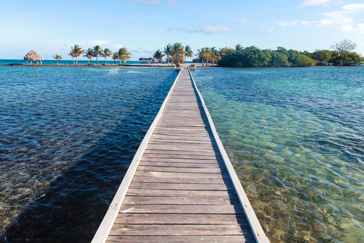 Royal Belize Hotell Thatch Caye Exteriör bild