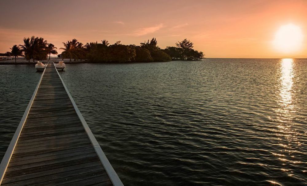 Royal Belize Hotell Thatch Caye Exteriör bild