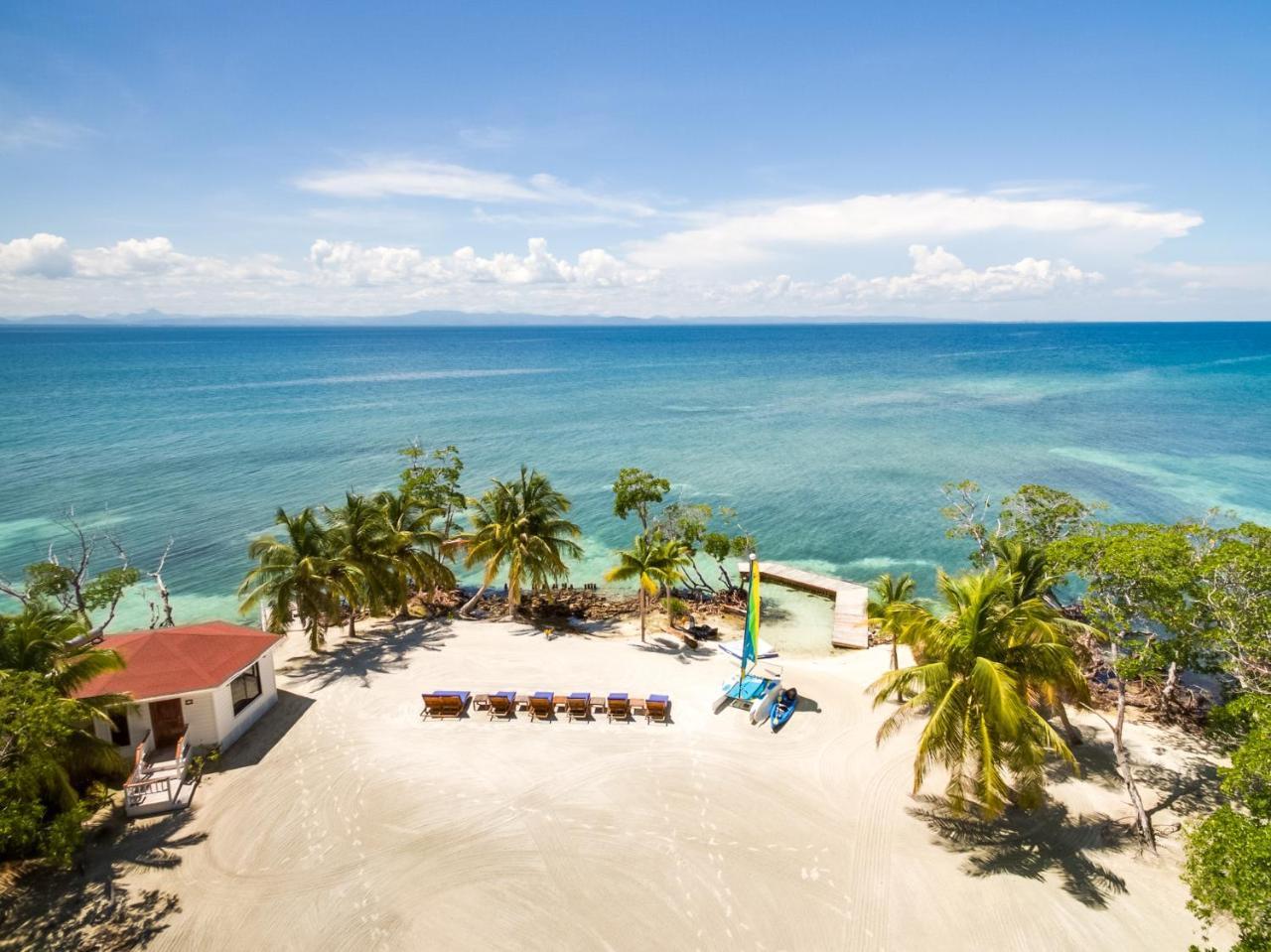 Royal Belize Hotell Thatch Caye Exteriör bild